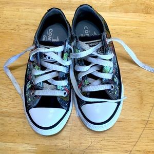 Converse Boys Dinoverse All Stars Size 11.5